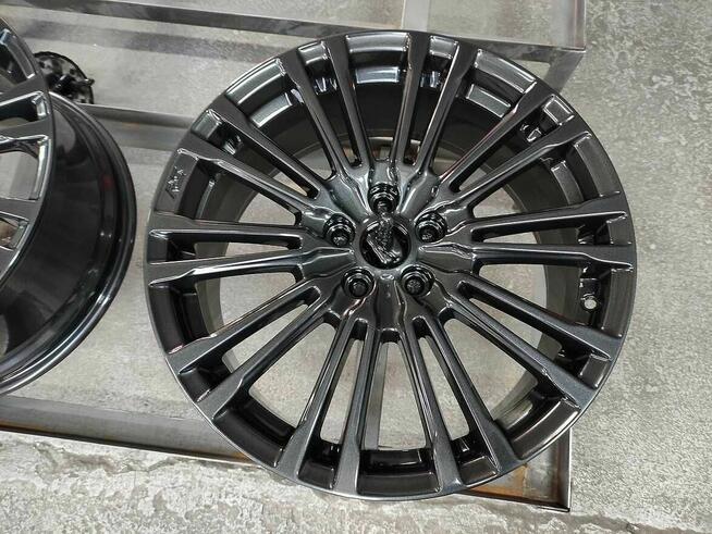 Regeneracja i renowacja felg metalowych i aluminiowych.