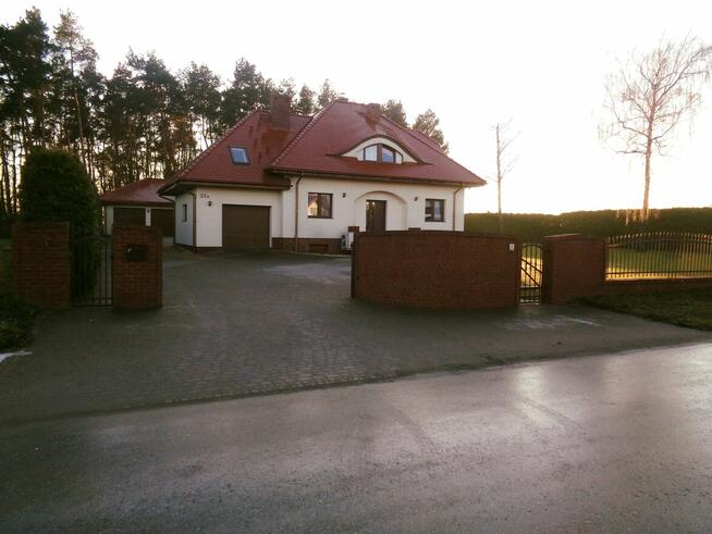 Atrakcyjna Nieruchomość w sąsiedztwie Ślesina