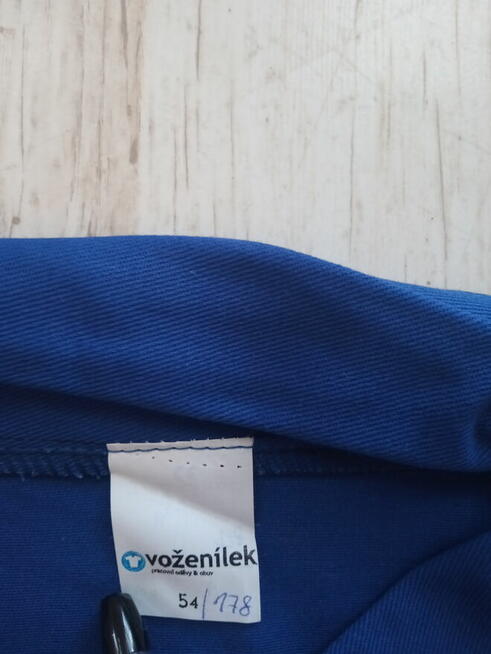 Sprzedam nowe ubrania robocze