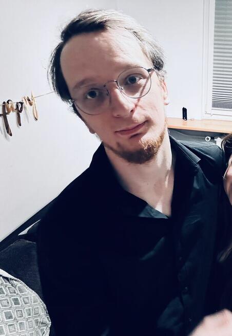 Prawie 30 latek szuka swojej ulubionej osoby