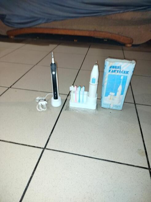 Szczoteczka do zębów BRAUN Oral-B + gratis Polecam