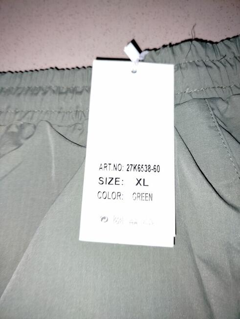 Nowe Spodenki męskie bojówki rozmiar XL + gratis Polecam