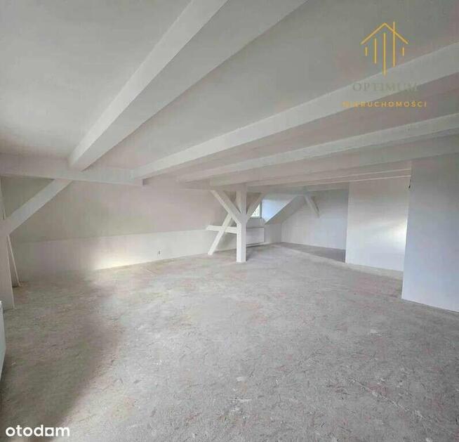 Duży dom wolnostojący - stan deweloperski