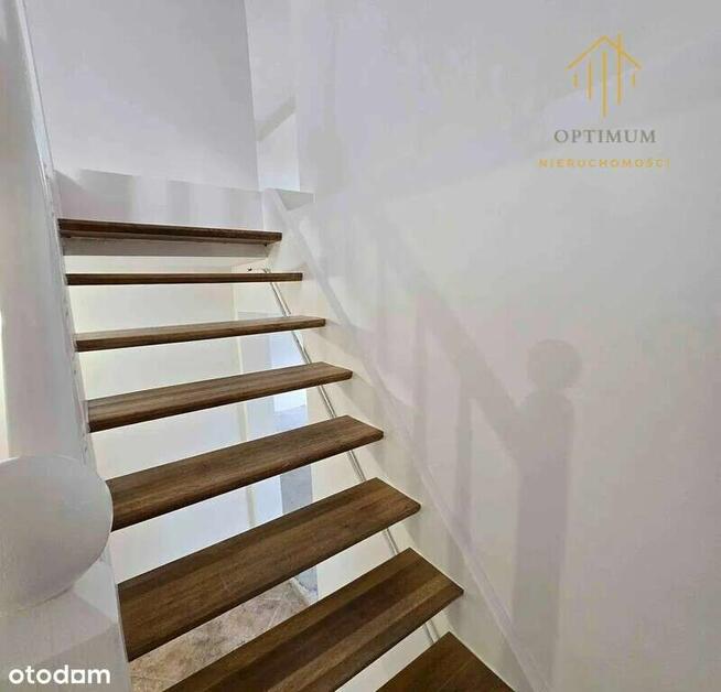 Duży dom wolnostojący - stan deweloperski