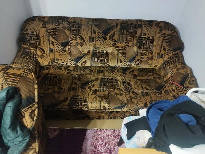 Sofa rozkładana plus dwa fotele