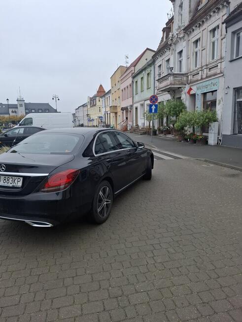 Sprzedam mercedesa c klasa 1,5 benzyna model 2020 salon Pols