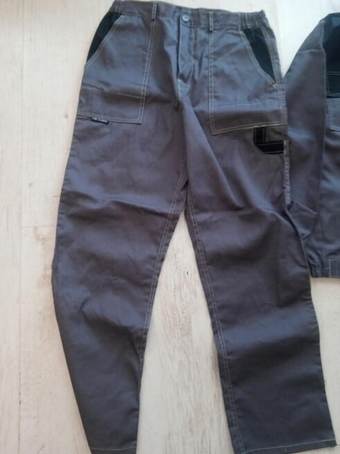 Sprzedam nowe ubrania robocze