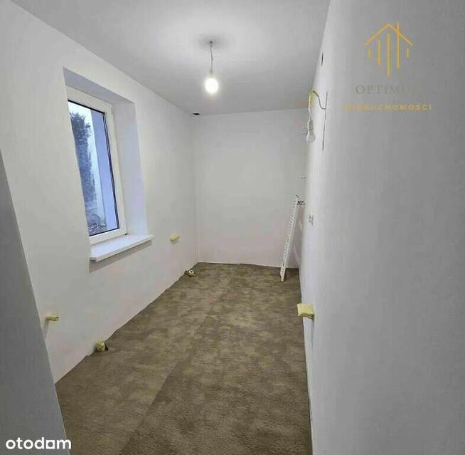 Duży dom wolnostojący - stan deweloperski