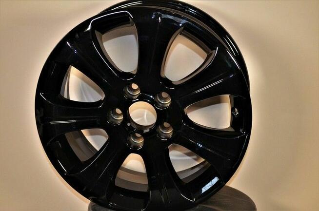 Regeneracja i renowacja felg metalowych i aluminiowych.