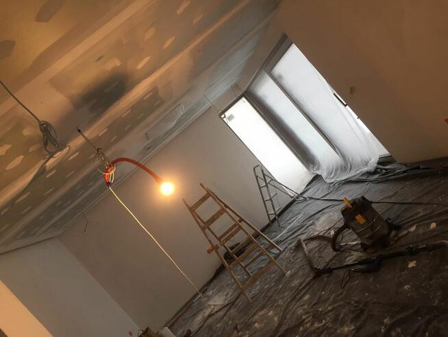 Wykończenia wnętrz / Remonty