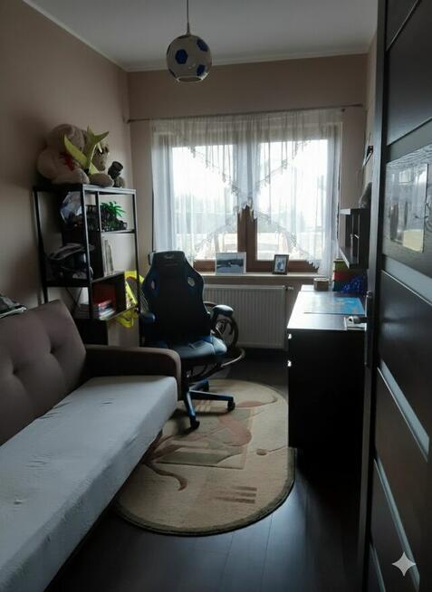 Dom na sprzedaż w Poniatowicach o pow.125m2 na dużej działce