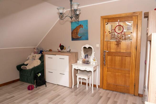 Dom wolnostojący 205m2 z ogrodem