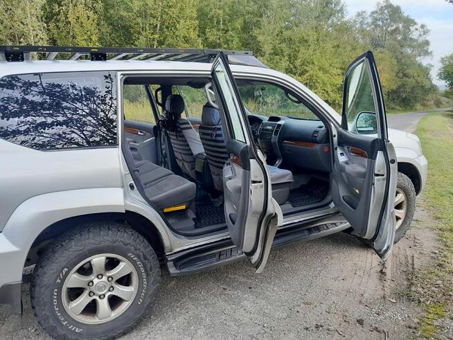 TOYOTA LAND CRUISER 120