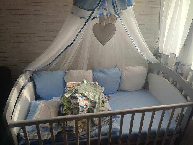 Sprzedam łóżeczko dziecięce