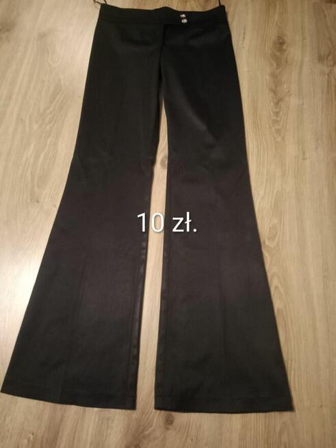 Sprzedam spodnie widoczne na zdjęciach