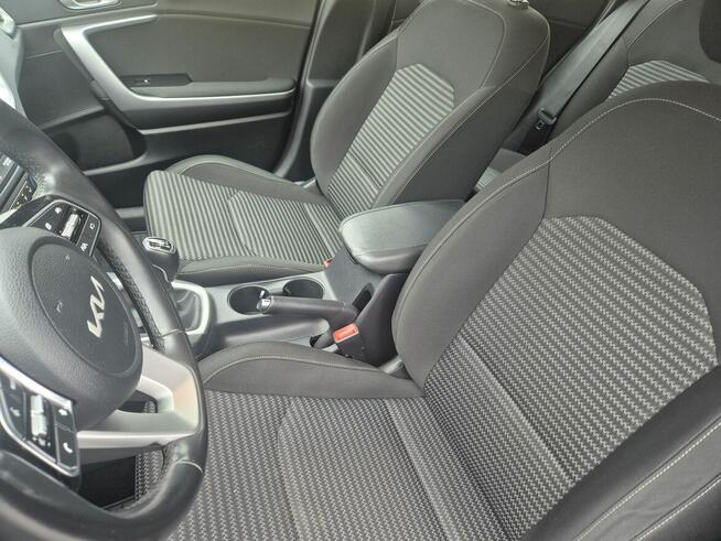 Kia Ceed Kombi 1.5 T-GDi M 160 KM 2022 114000 przebieg
