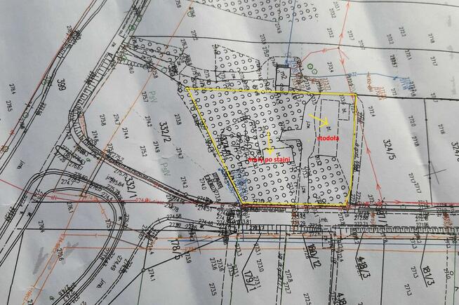 Kształtna działka, w ciekawym miejscu.