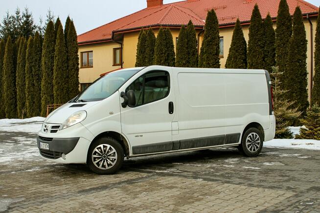 Nissan Primastar 3 Osobowy Klimatyzacja Hak Lift