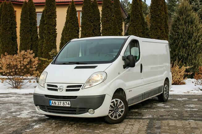 Nissan Primastar 3 Osobowy Klimatyzacja Hak Lift