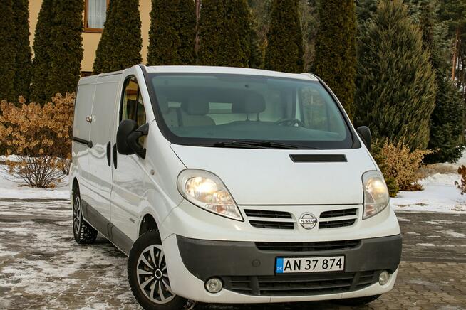 Nissan Primastar 3 Osobowy Klimatyzacja Hak Lift