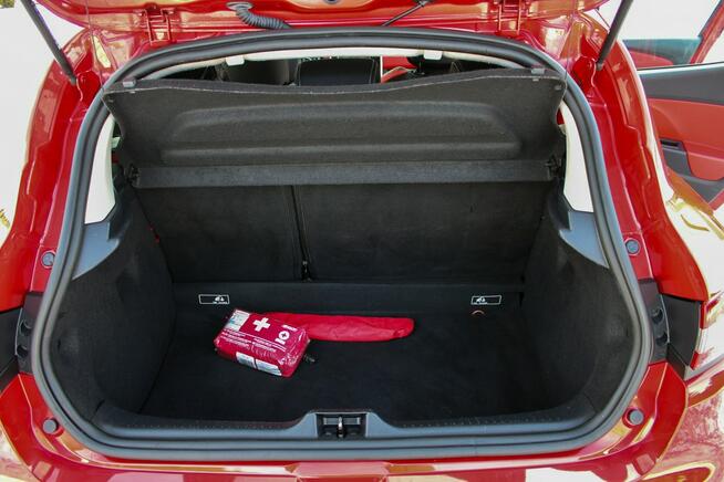 Renault Clio Kamera Nawigacja Klimatyzacja Podgrzewane Fotele Parktronik Tempomat