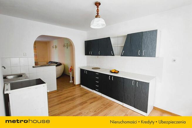 Duży dom w Łagowie, w otoczeniu lasów i jezior.