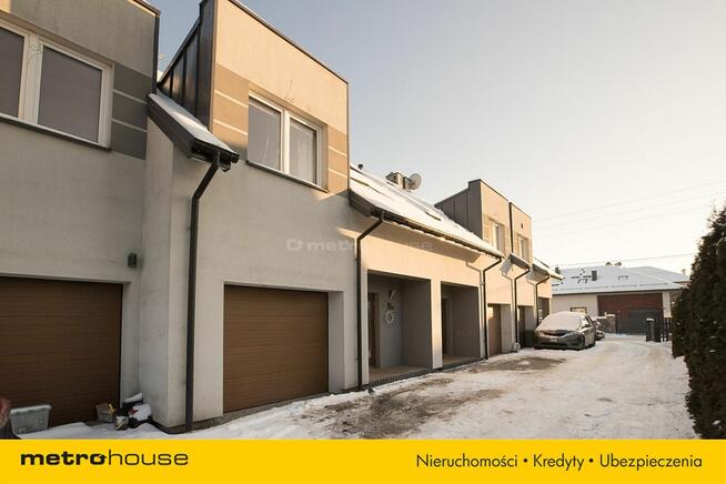 Nowoczesny dom w zielonym i cichym zakątku