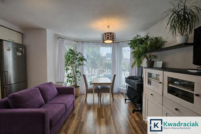 Dom Ustrzyki Dolne, Lotników