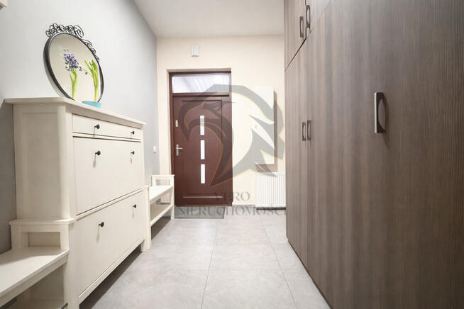 Ostrzeżenie: Cisza w tym domu uzależnia.