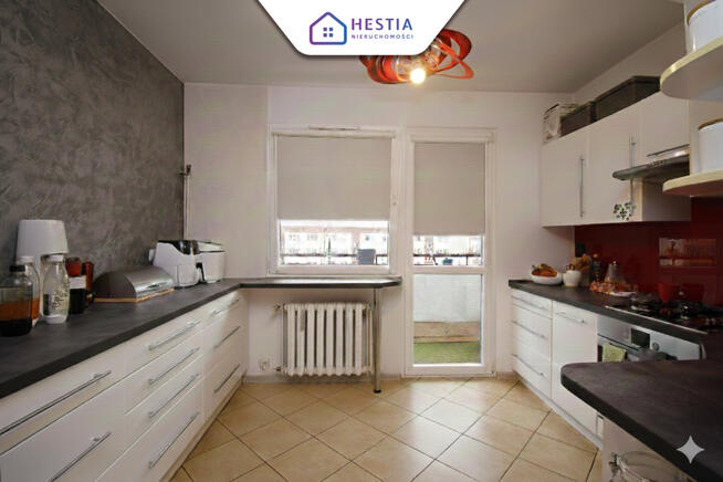 Os.Chopina cztery pokoje - przestronny balkon.