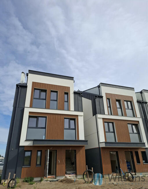 Dom Łoziska gm. Lesznowola,