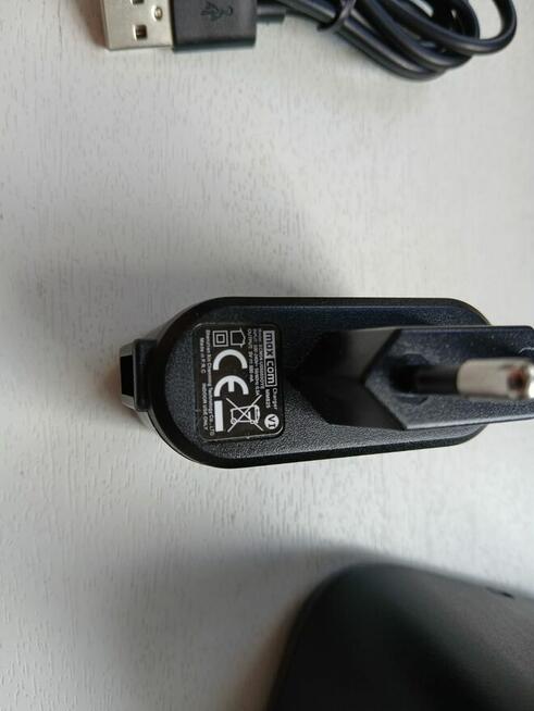 Stacja ładująca / ładowarka telefon Max Com MM817