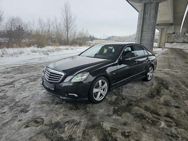 Mercedes w212 zadbany pakiet Amg