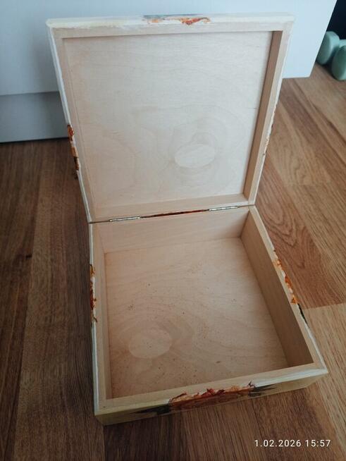 Drewniana szkatułka decoupage Róże