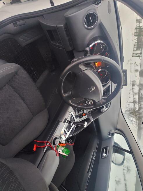 Polecam Peugeot 3008 1,6 diesel, automat zapraszam