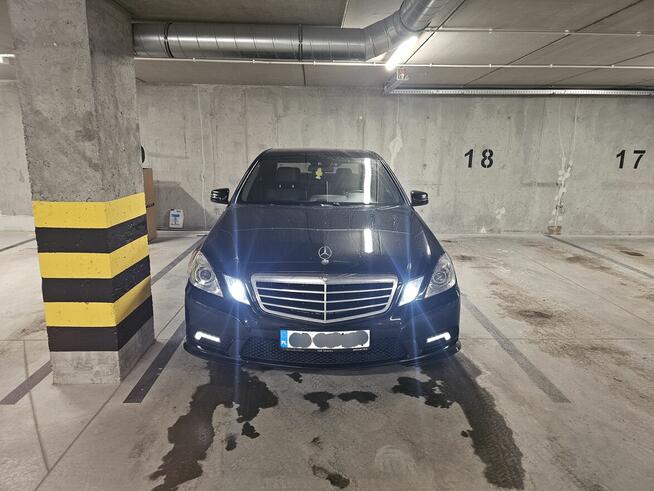 Mercedes w212 zadbany pakiet Amg