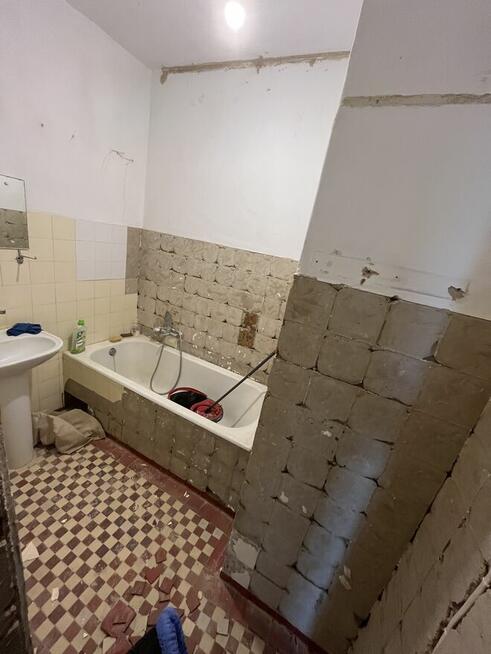 Usługi wykończenia /Remonty