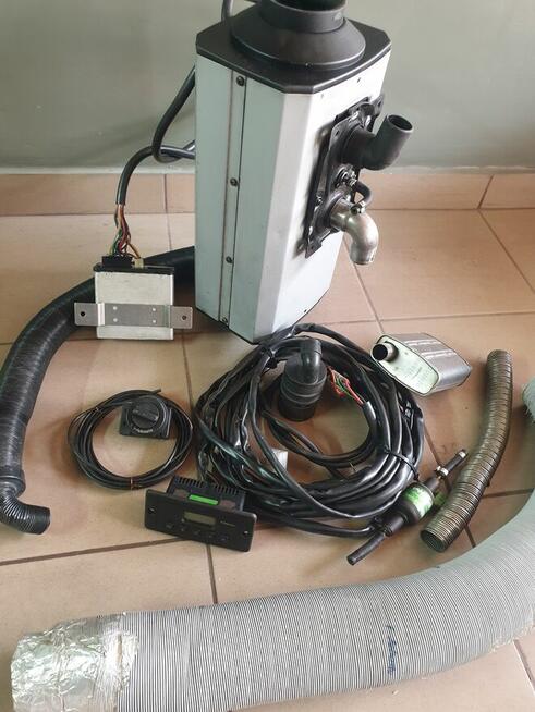 WEBASTO Air Top 24 tTyp HL24 D napięcie 24V 18W 2,4kW