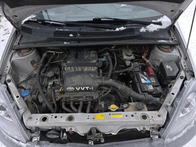 Sprzedam Toyotę Yaris