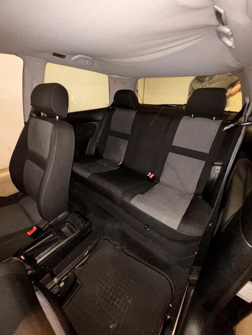 Volkswagen Golf 4 2003r. 1.4 75KM