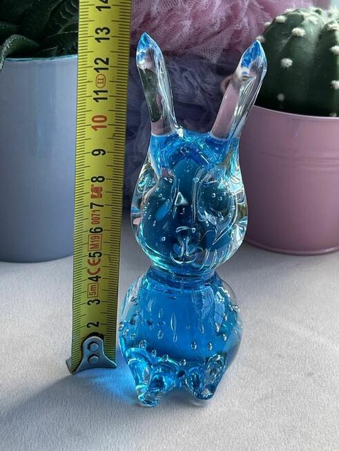 Szklana figurka, Szklo artystyczne