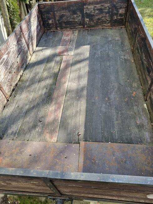 Przyczepka samochodowa lekka