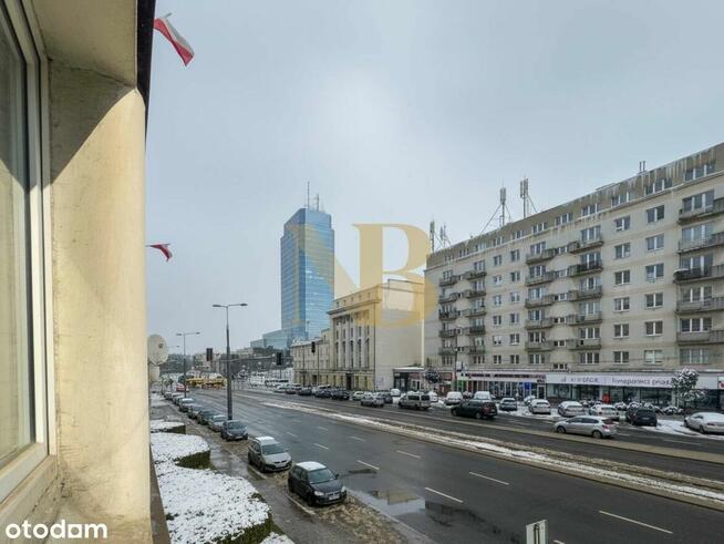 mieszkanie obok Pl. Bankowego przy wyjściu do METRO RATUSZ