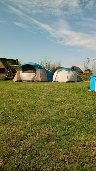 Pole namiotowe / kempingowe