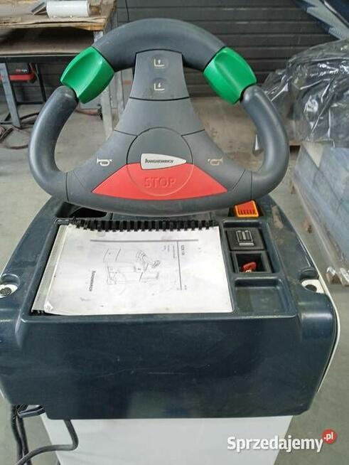 Ciągnik akumulatorowy Jungheinrich EZS 130 2014