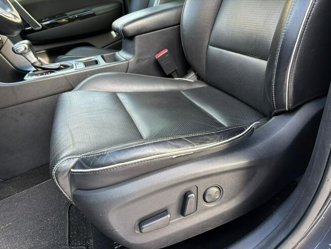 Kia Sportage Spirit Automat Skóry Ledy Navi Kamera Serwis