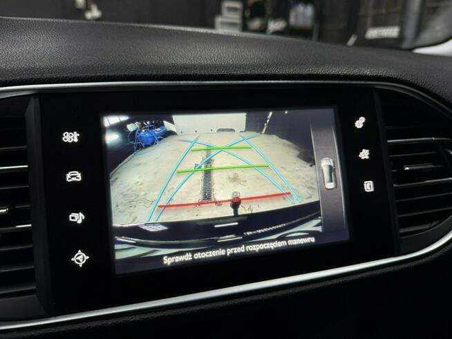 Peugeot 308 1.6HDI Allure Panorama Kamera Hak Led Navi Zarejestrowany