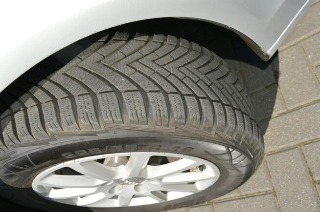 Audi A4 2.0 TDI LIFT Serwis NAVI Bluetooth