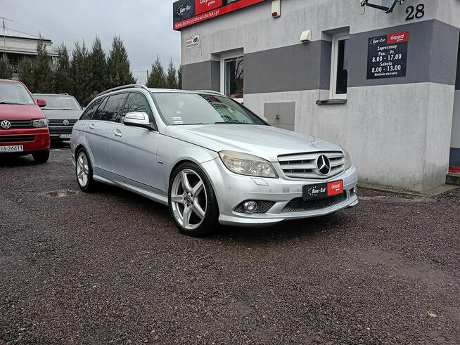 Mercedes C 320