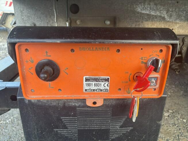 Iveco Daily 35s14 kontener chłodnia, winda, automat, Carrier